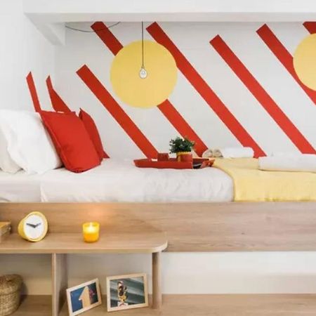 Colorful Apartment In Athena Bagian luar foto